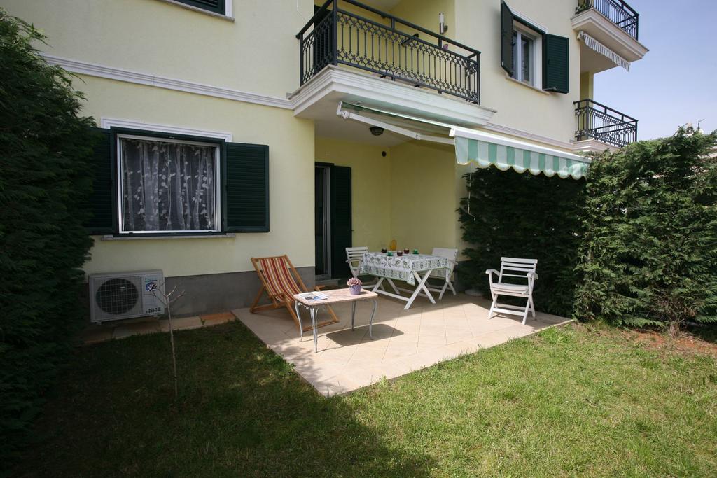 Appartamento Apartman Halugica Laurana